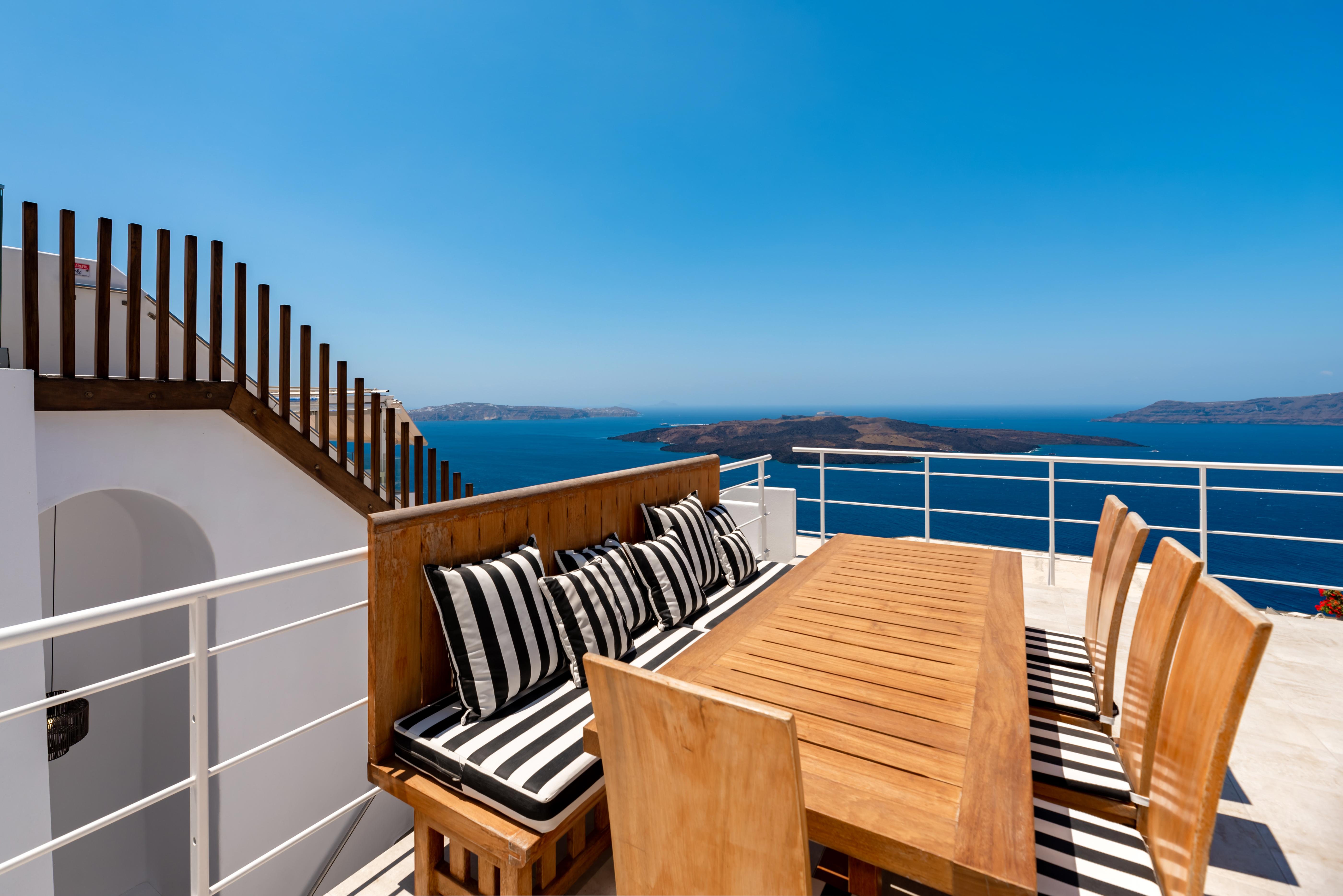 Daydream Luxury Suites Firá Buitenkant foto